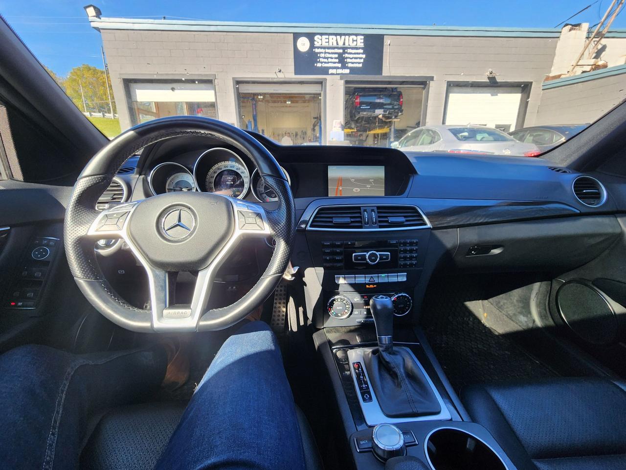 2014 Mercedes-Benz C-Class C 300 l LOW KM'S l NAV l AWD l Clean Carfax Photo