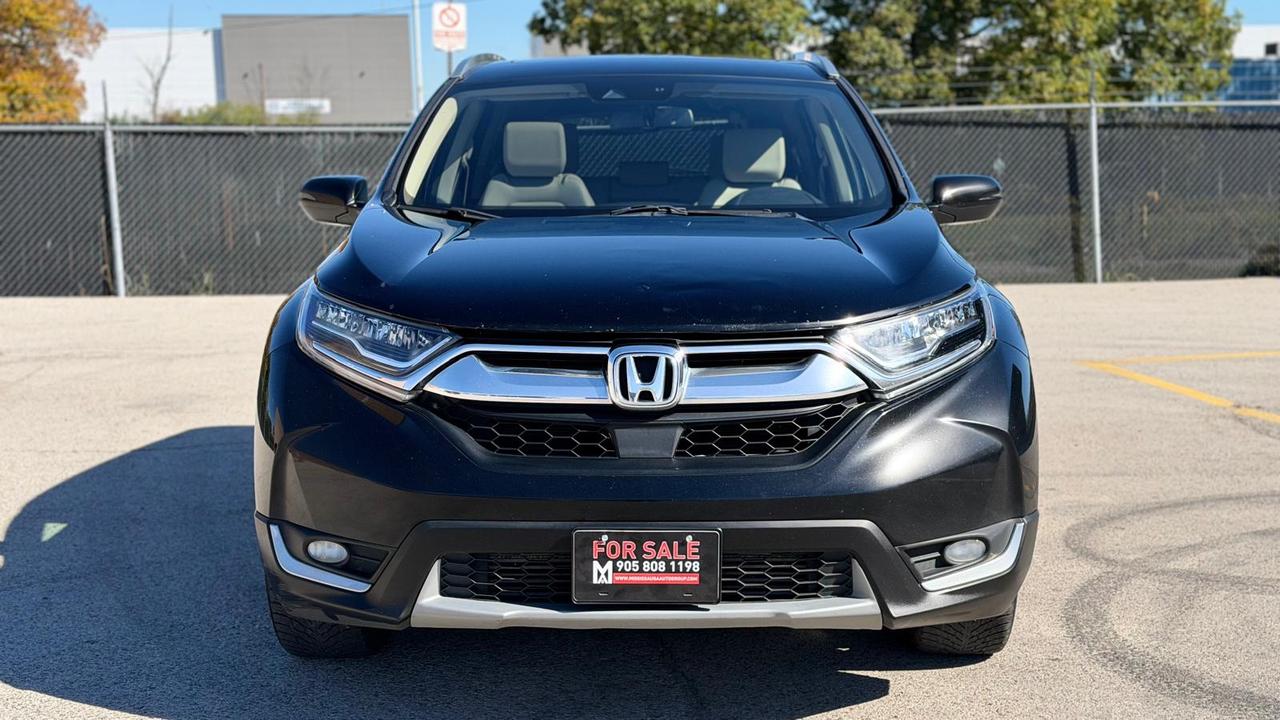 2018 Honda CR-V Touring AWD Photo1