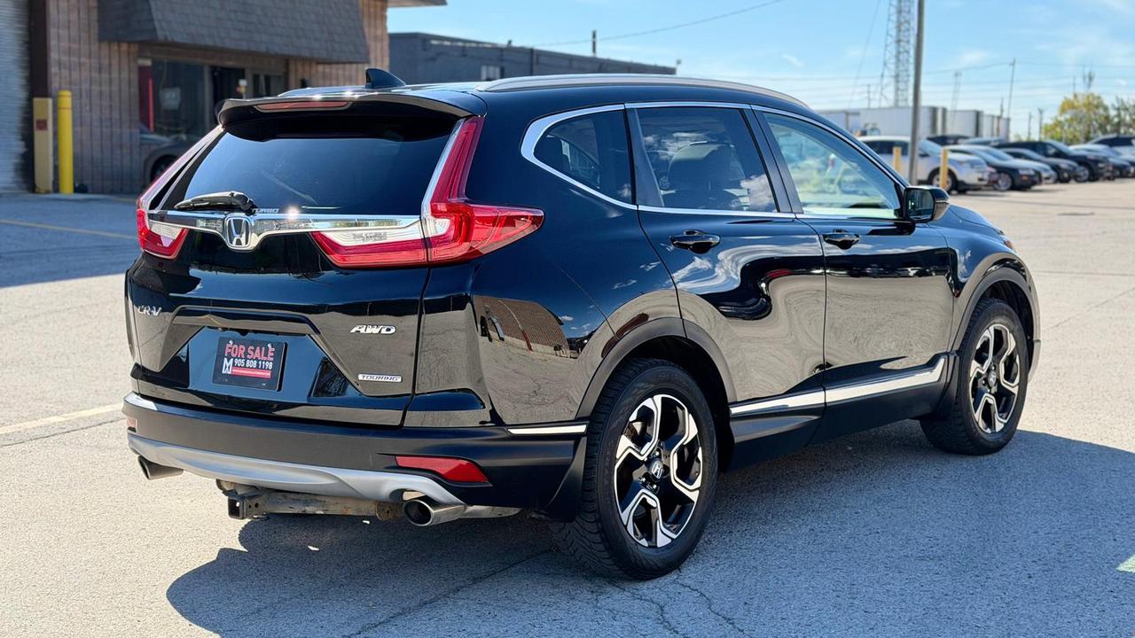 2018 Honda CR-V Touring AWD Photo4