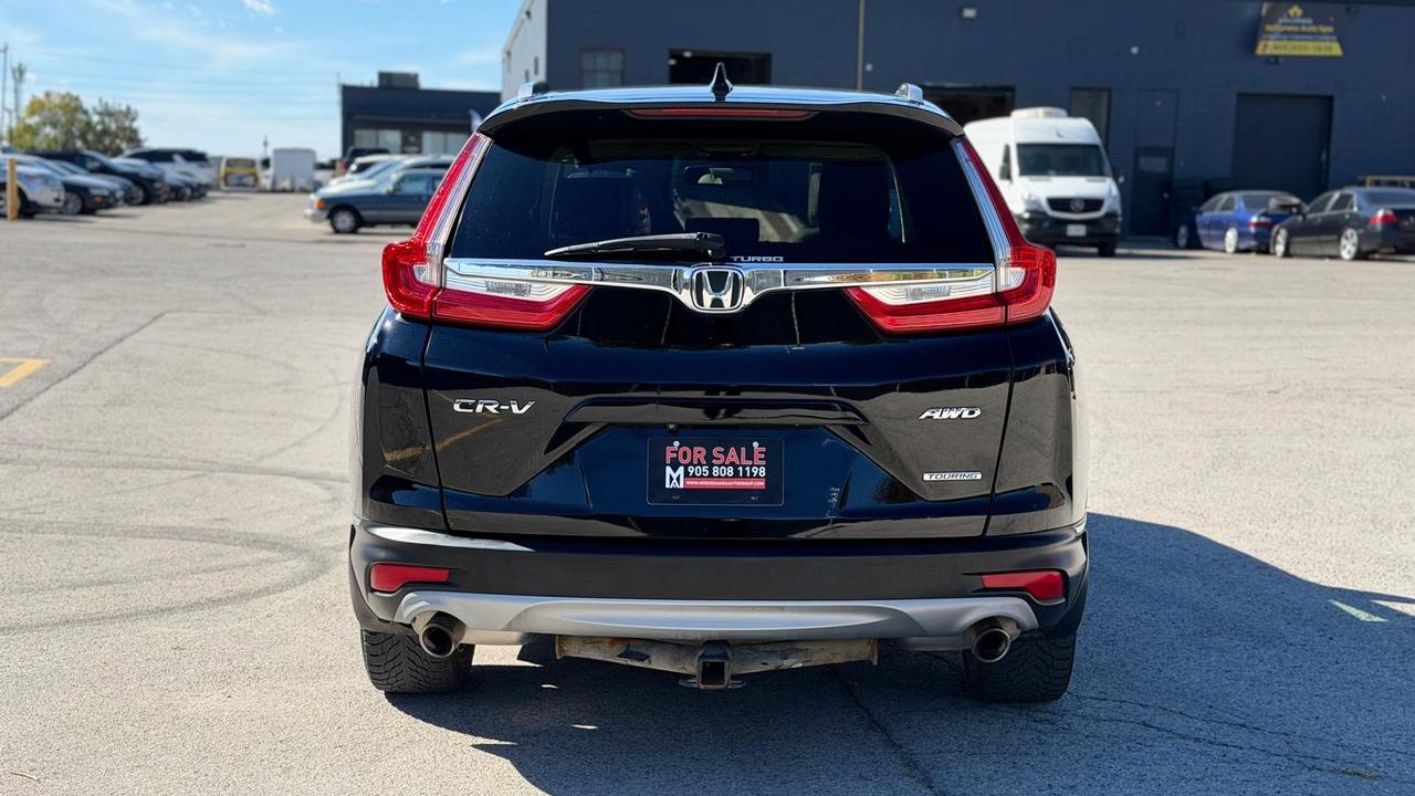2018 Honda CR-V Touring AWD Photo