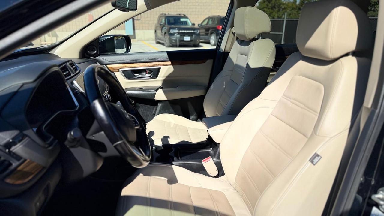 2018 Honda CR-V Touring AWD Photo