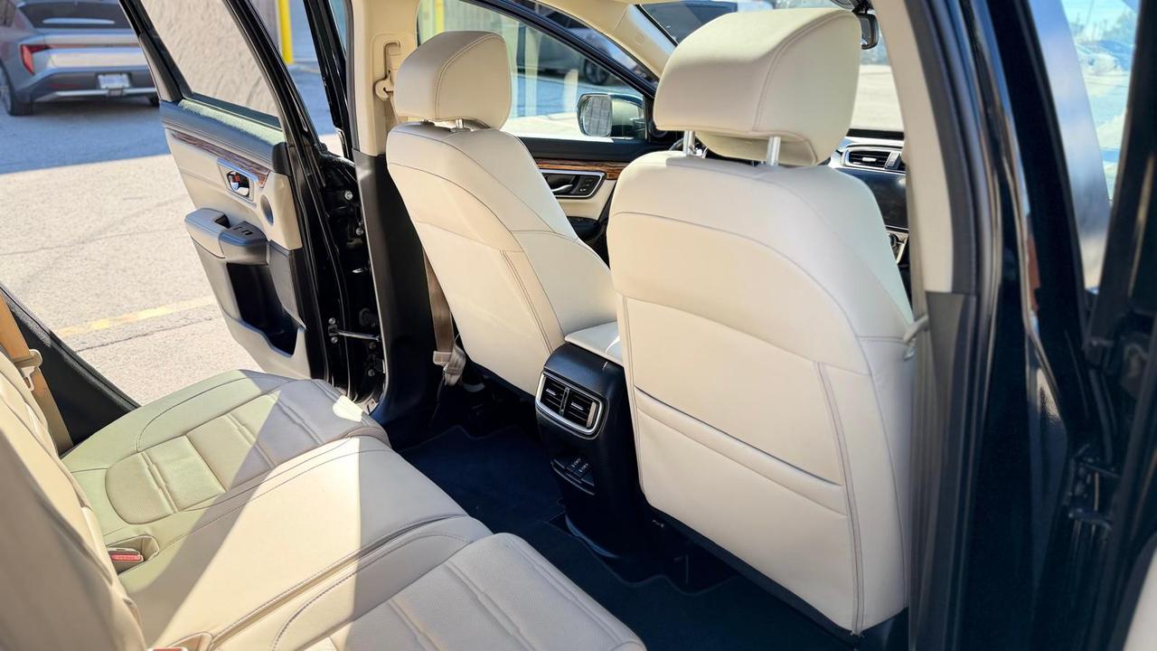 2018 Honda CR-V Touring AWD Photo