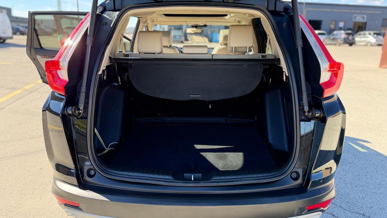 2018 Honda CR-V Touring AWD Photo