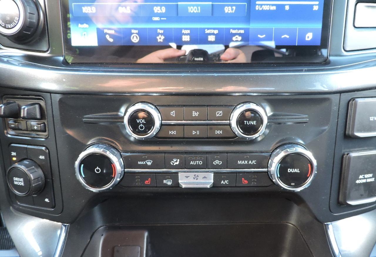 2022 Ford F-150 XLT/Sport 5.0L 4X4 1-Owner Well Oiled  53000KMS Photo