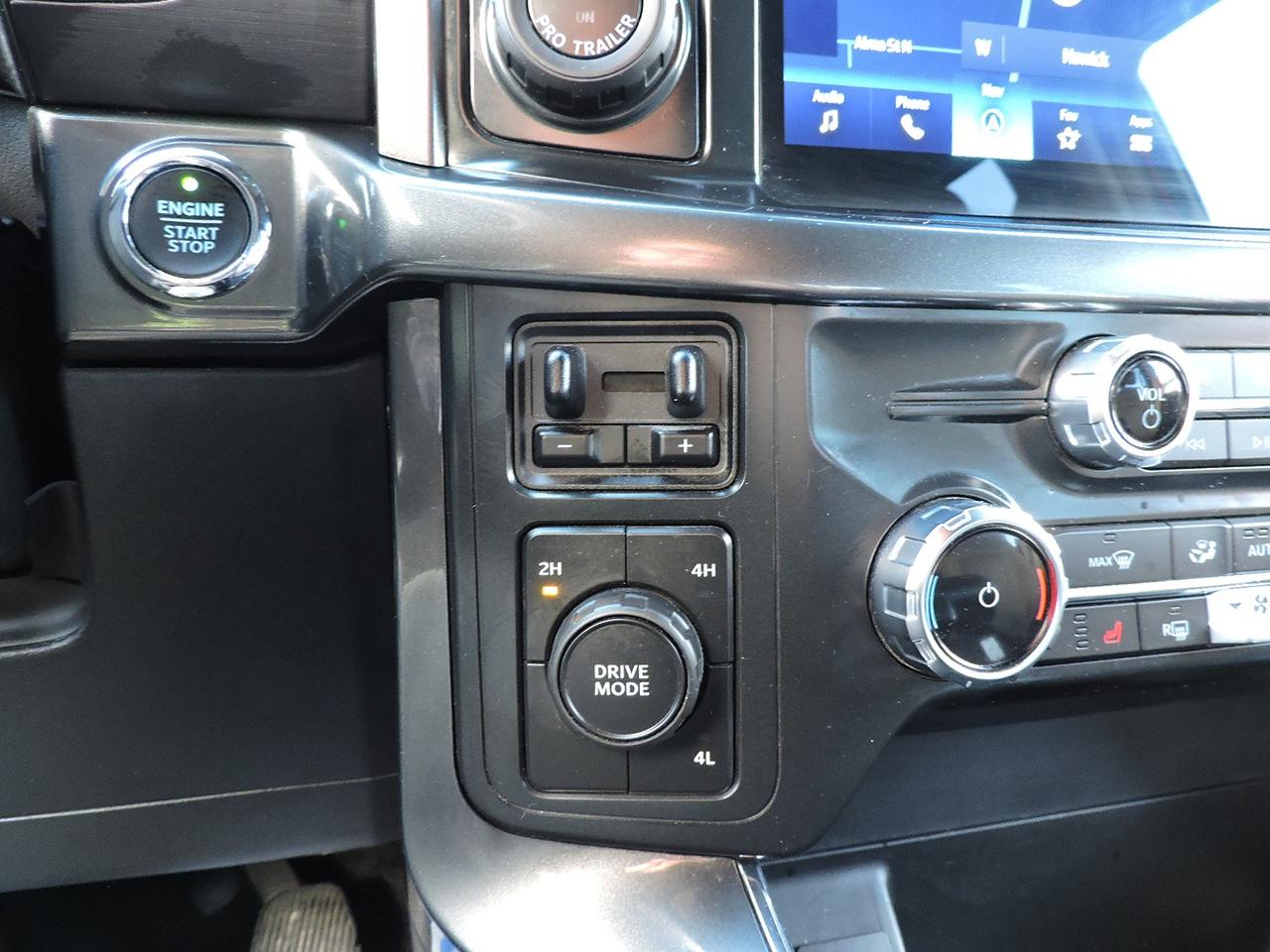 2022 Ford F-150 XLT/Sport 5.0L 4X4 1-Owner Well Oiled  53000KMS Photo