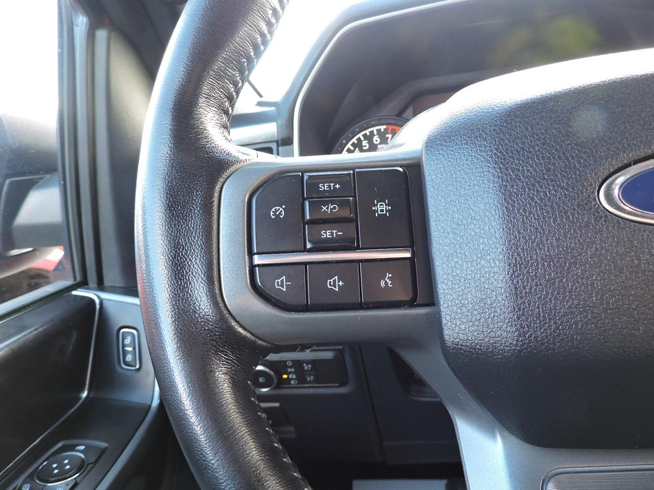 2022 Ford F-150 XLT/Sport 5.0L 4X4 1-Owner Well Oiled  53000KMS Photo