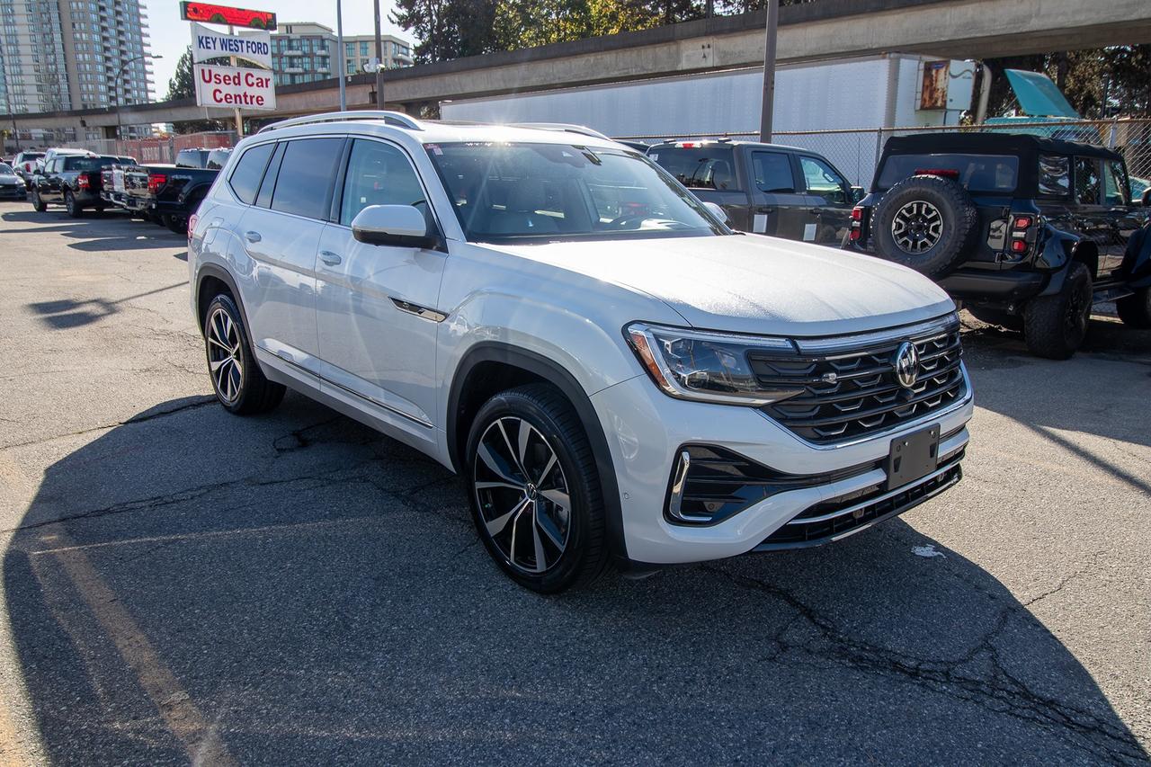 2024 Volkswagen Atlas Execline 2.0 TSI 4MOTION Photo3
