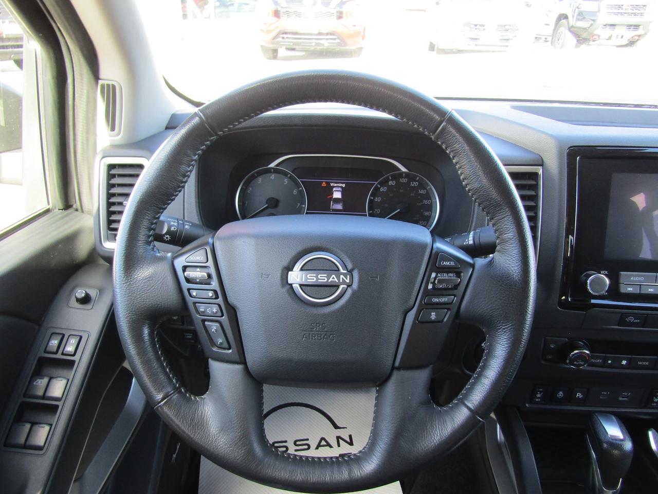 2023 Nissan Frontier SV Photo