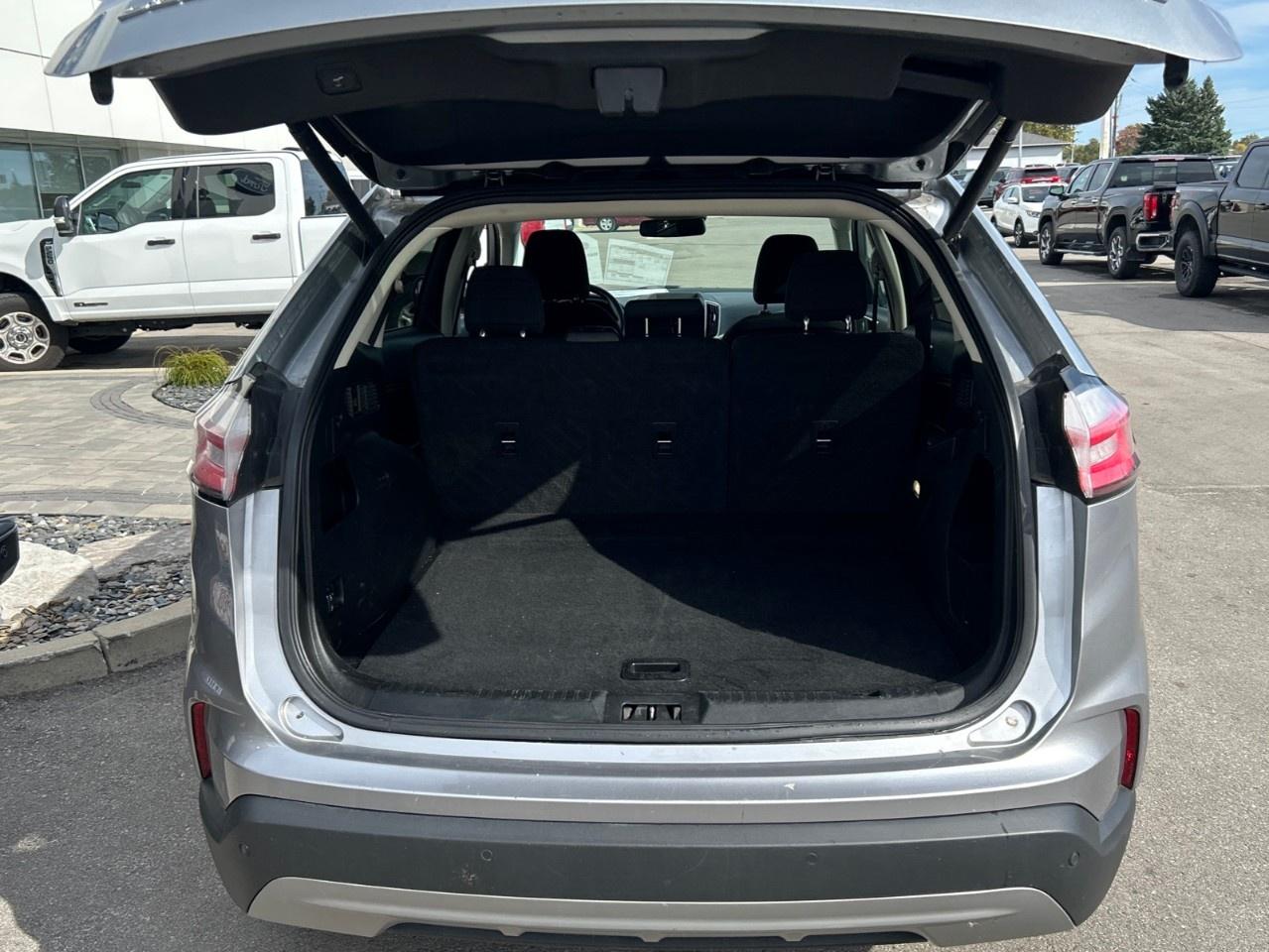 2024 Ford Edge SEL AWD Photo