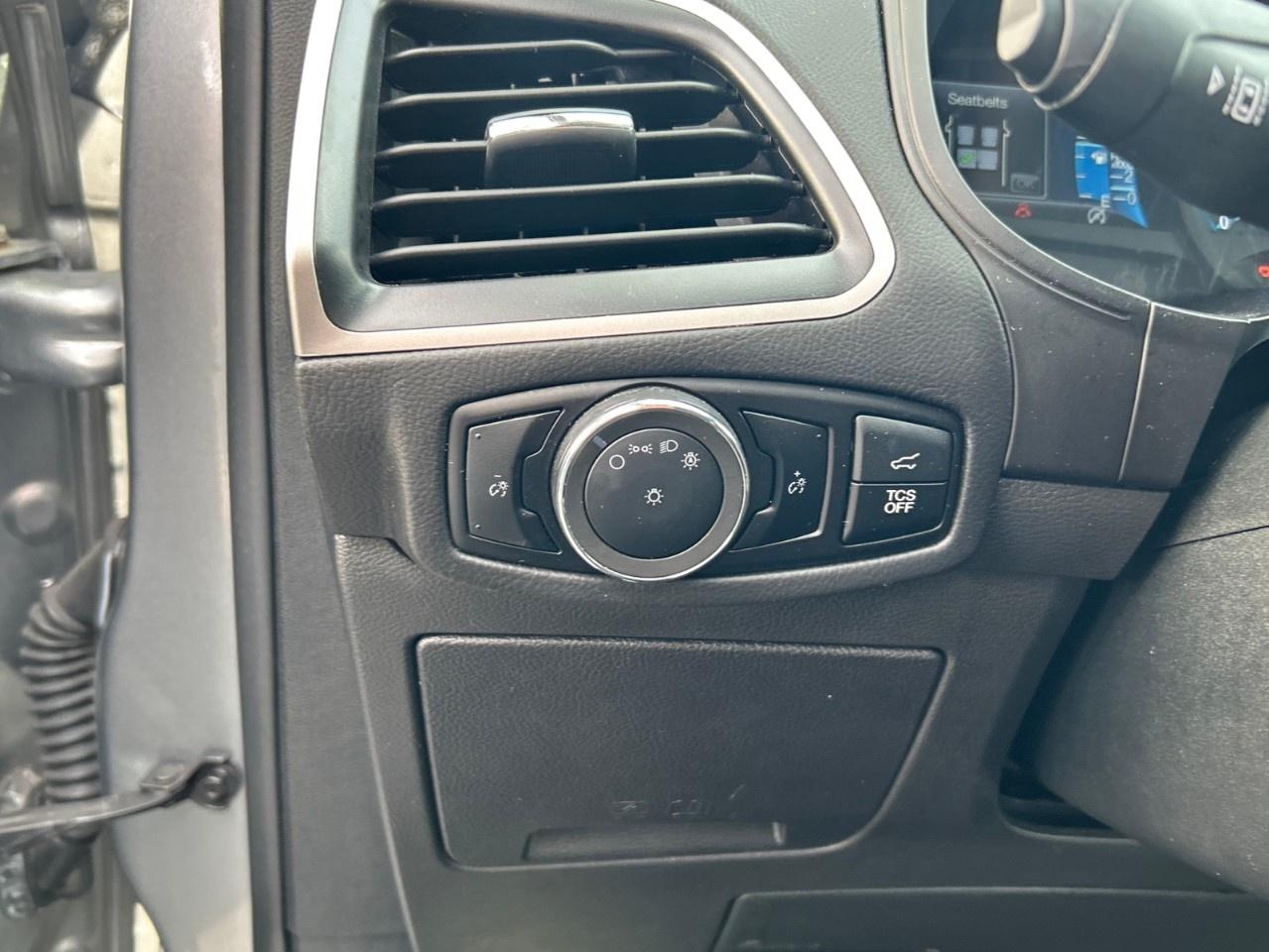 2024 Ford Edge SEL AWD Photo