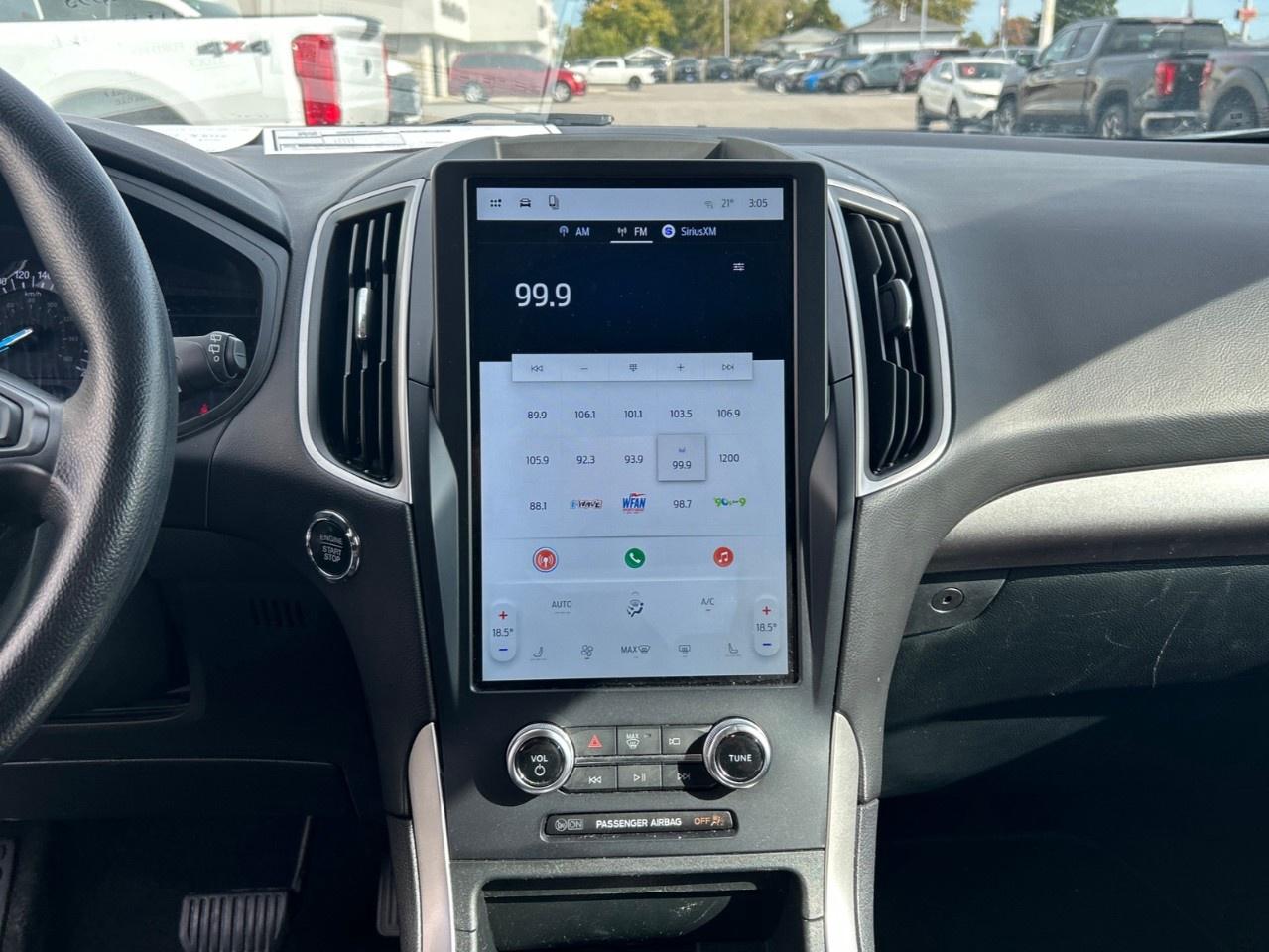 2024 Ford Edge SEL AWD Photo