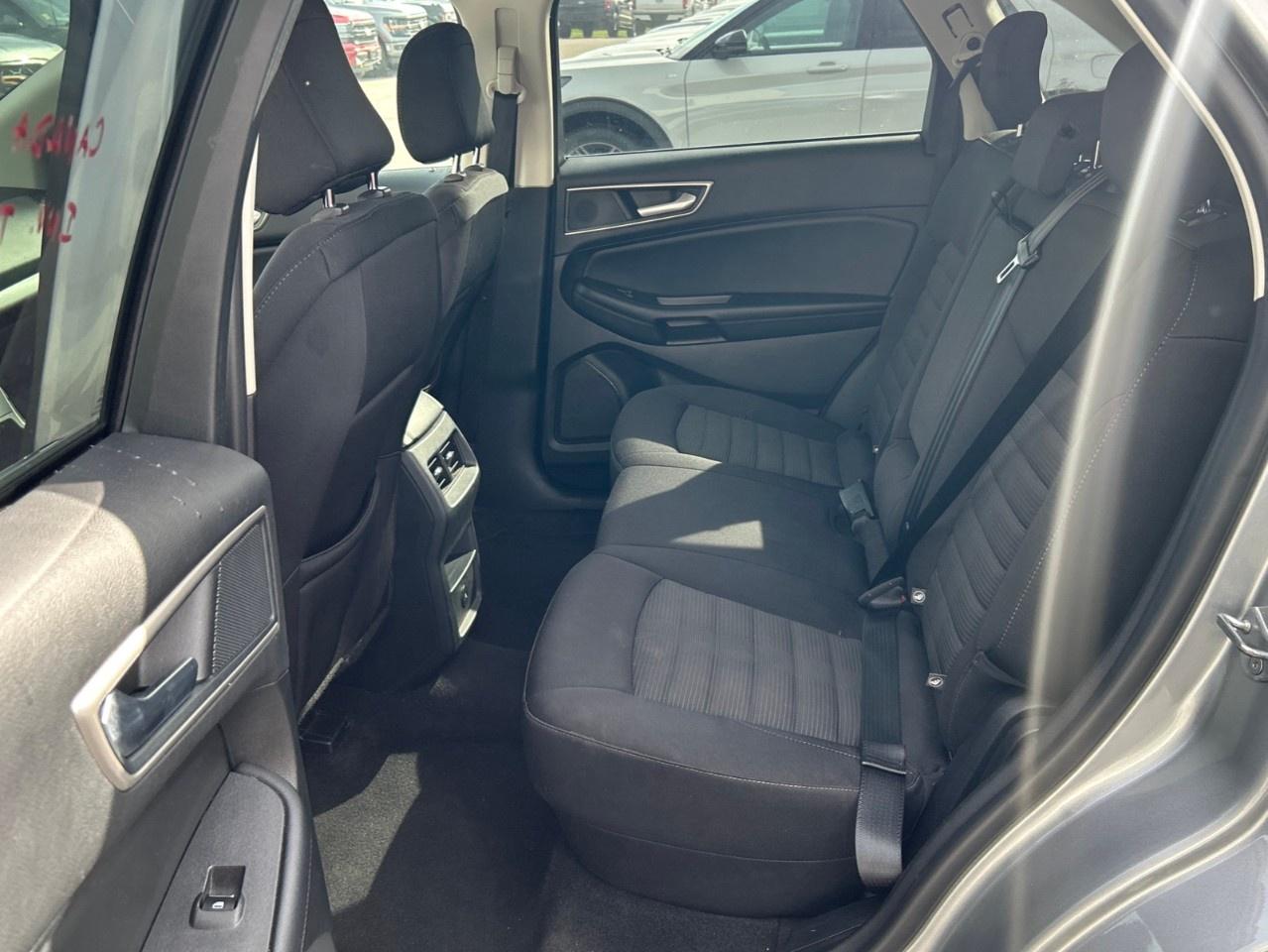 2024 Ford Edge SEL AWD Photo