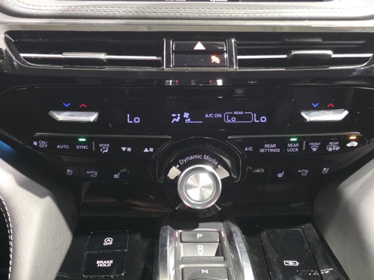 2024 Acura MDX ADVANCE Photo