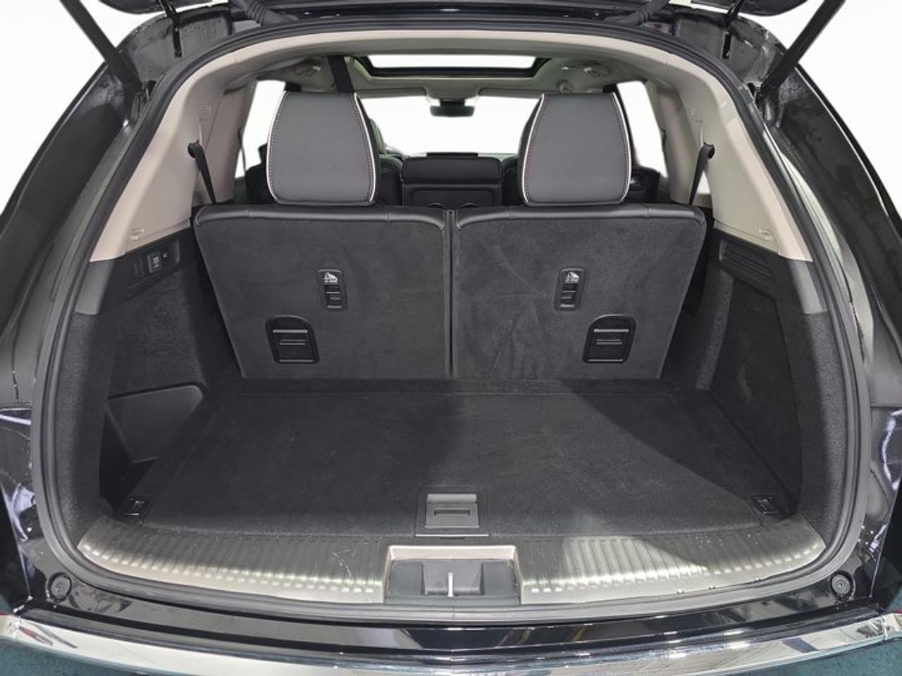 2024 Acura MDX ADVANCE Photo