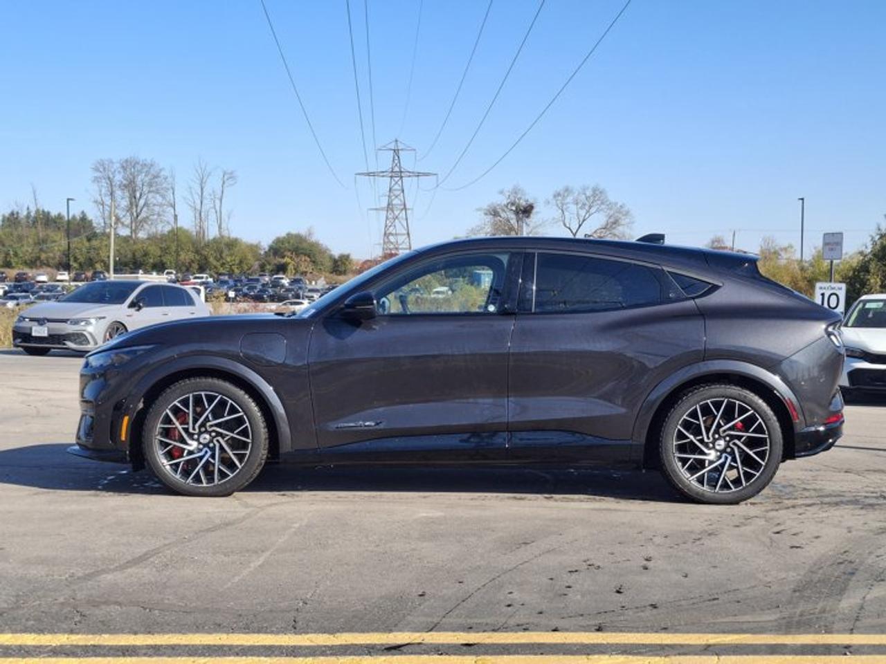 2022 Ford Mustang Mach-E GT Performance AWD | Leather | Heated Seats + Steering | Glass Roof | Co-Pilot 360 2.0 | and More ! Photo5