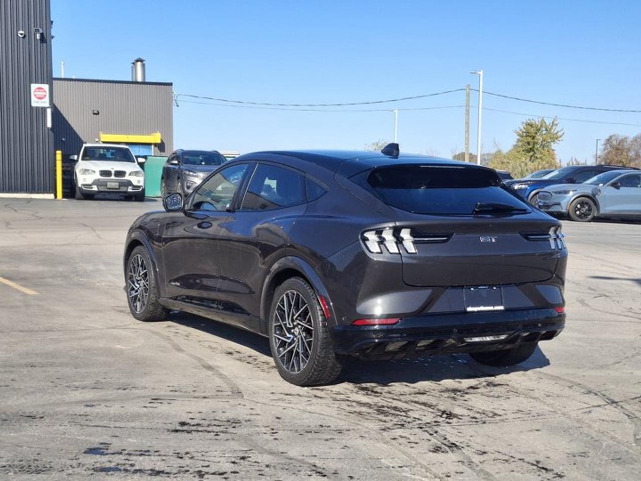 2022 Ford Mustang Mach-E GT Performance AWD | Leather | Heated Seats + Steering | Glass Roof | Co-Pilot 360 2.0 | and More ! Photo