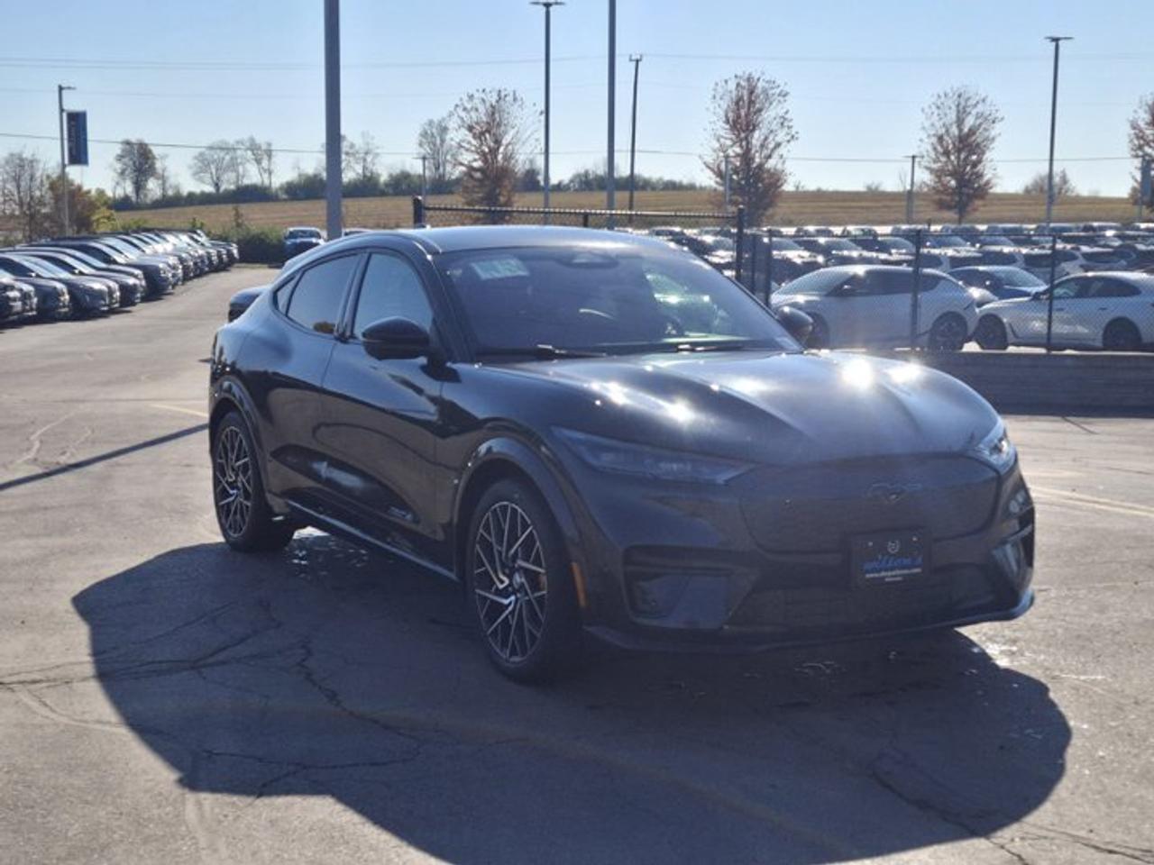 2022 Ford Mustang Mach-E GT Performance AWD | Leather | Heated Seats + Steering | Glass Roof | Co-Pilot 360 2.0 | and More ! Photo