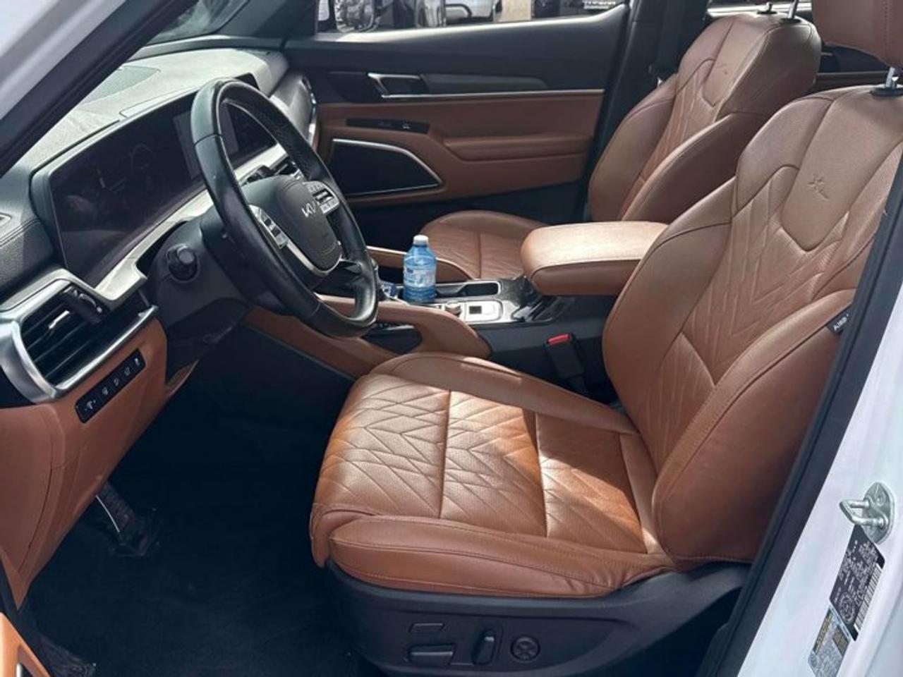 2024 Kia Telluride X-Line AWD | Leather | Sunroof | Heated Seats + Steering | Cooled Seats | Harman Kardon Audio & More Photo