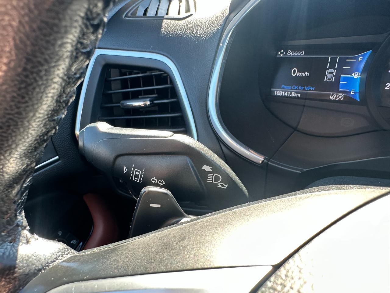 2019 Ford Edge TitaniumAWD HTD/CLD-LTHR PanoRoof NAV ParkAssist Photo
