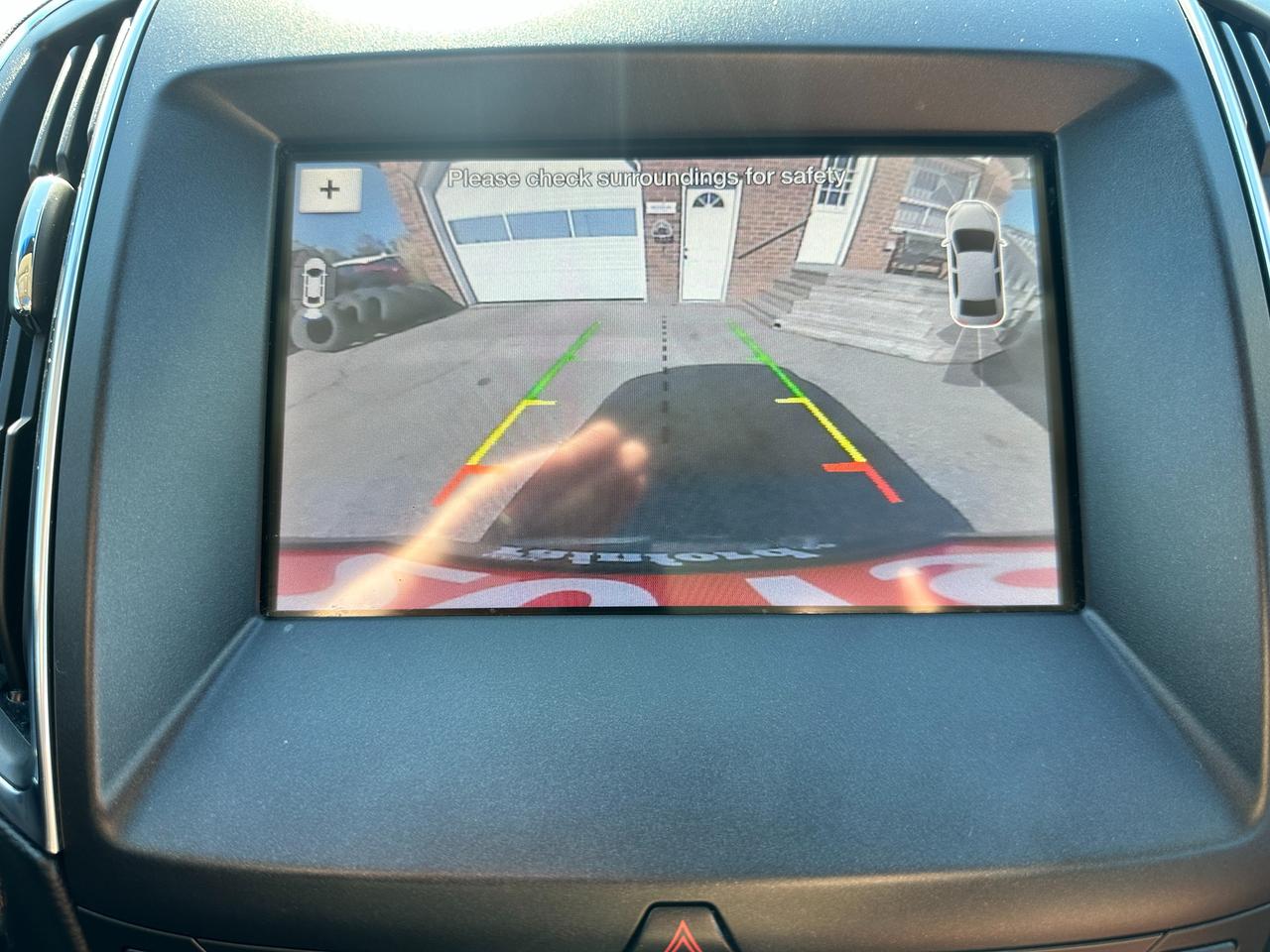 2019 Ford Edge TitaniumAWD HTD/CLD-LTHR PanoRoof NAV ParkAssist Photo