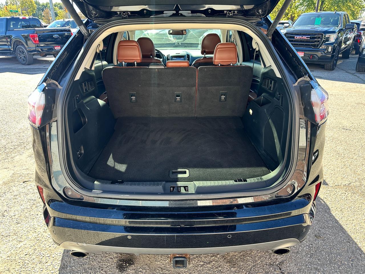 2019 Ford Edge TitaniumAWD HTD/CLD-LTHR PanoRoof NAV ParkAssist Photo