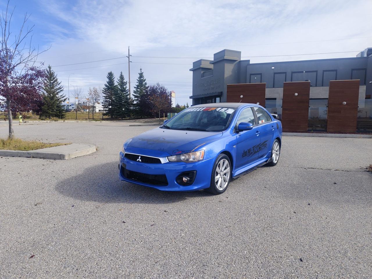 2017 Mitsubishi Lancer ES Photo
