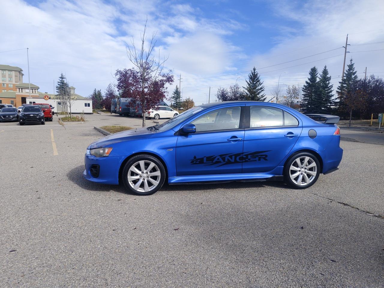 2017 Mitsubishi Lancer ES - Photo #2