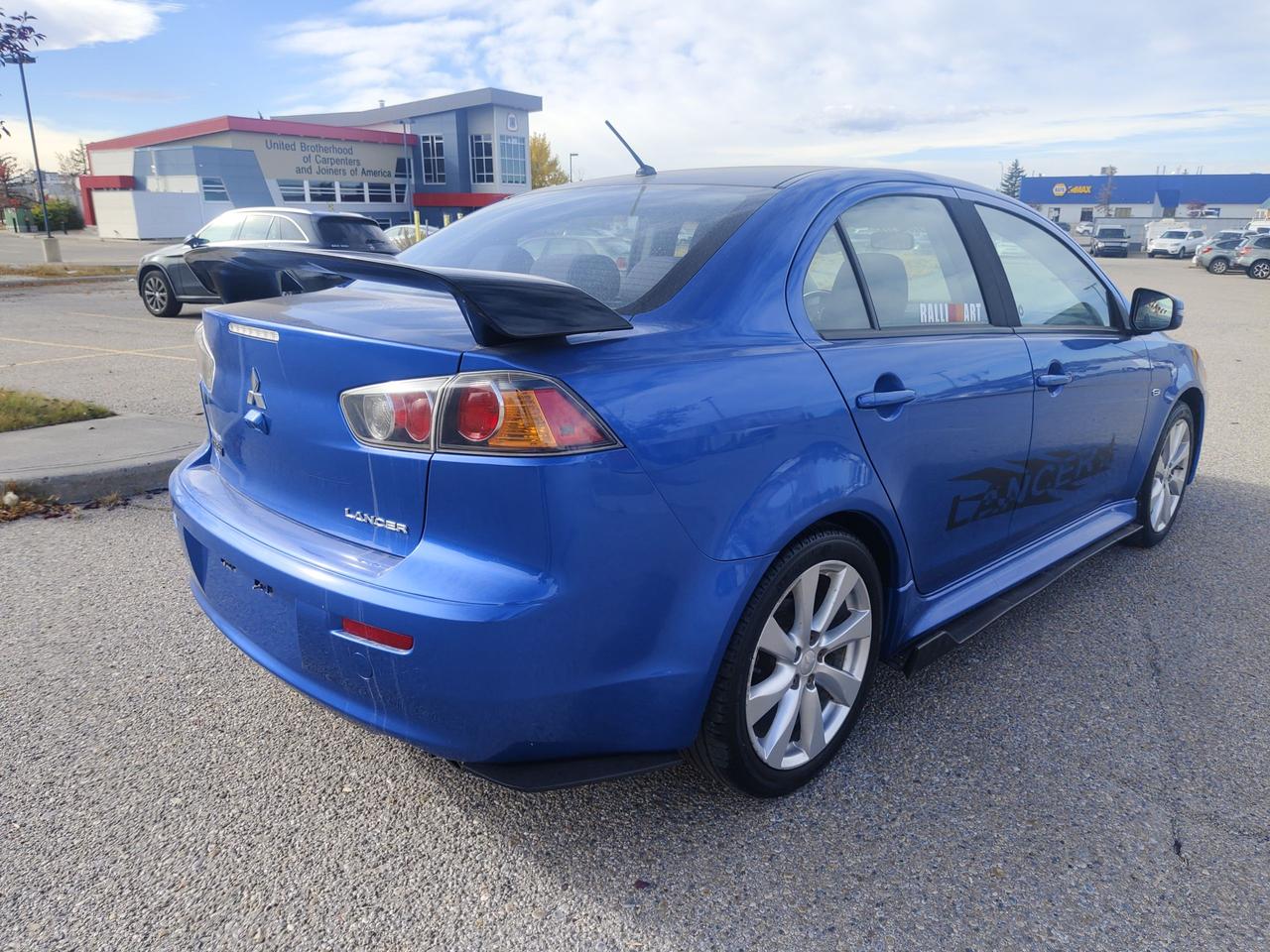 2017 Mitsubishi Lancer ES - Photo #13