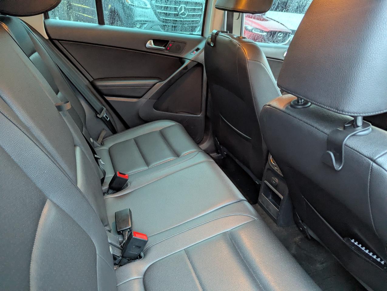 2017 Volkswagen Tiguan Wolfsburg Edition Photo