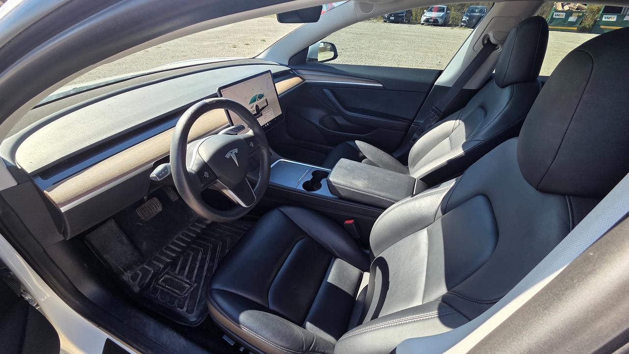 2022 Tesla Model 3 LONG RANGE Photo