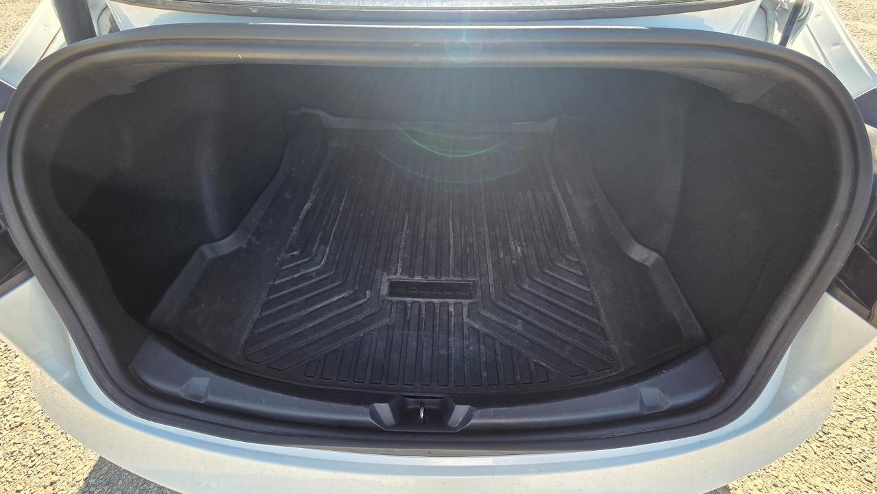 2022 Tesla Model 3 LONG RANGE Photo