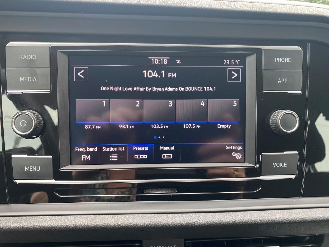 2020 Volkswagen Jetta Comfortline WITH NEW TIRES!! Photo