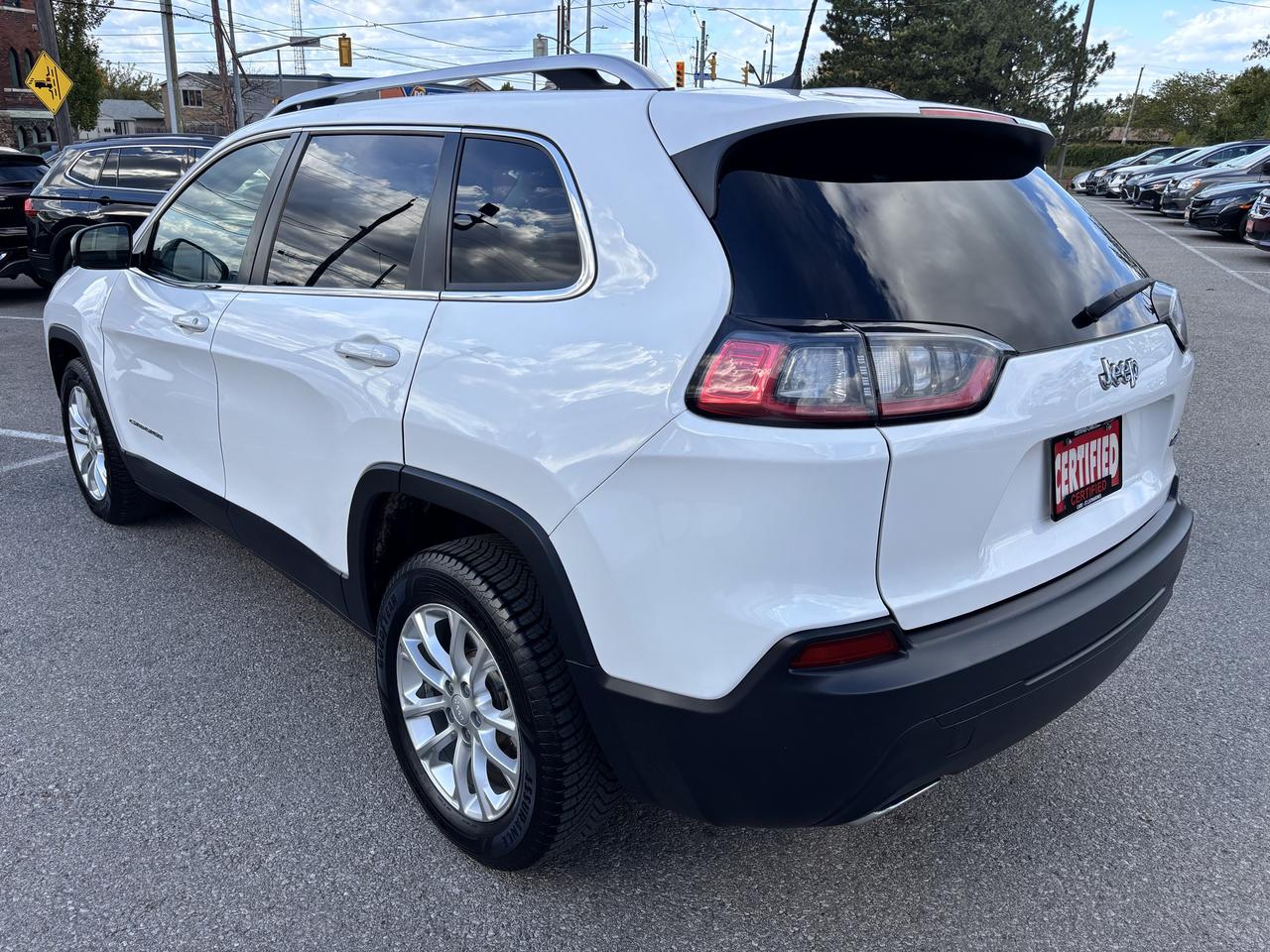 2019 Jeep Cherokee North ** V6, BACK CAM, BLUETOOTH ** Photo