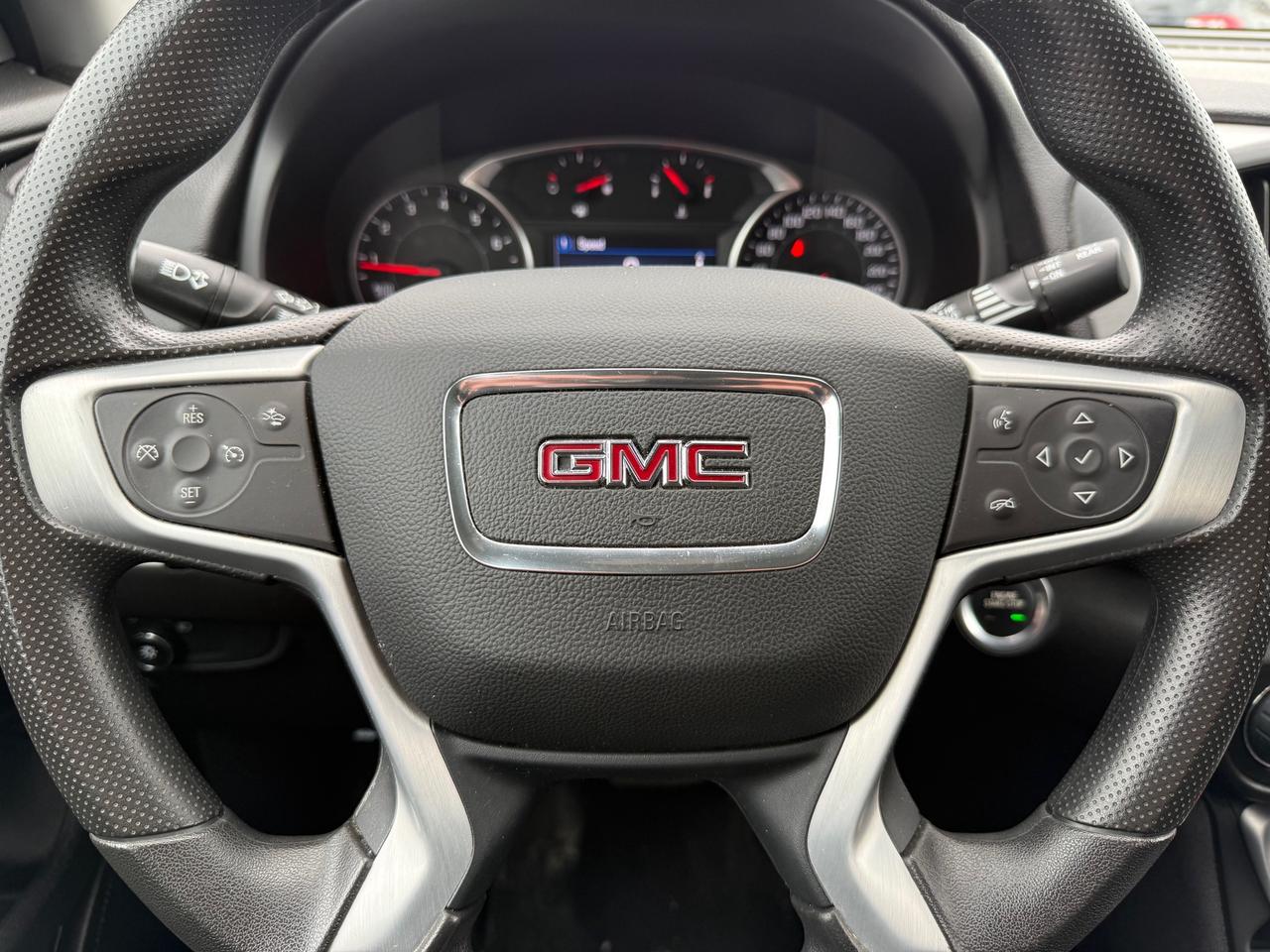 2024 GMC Terrain SLE CarPlay! Heat Seats! AutoStart! Photo