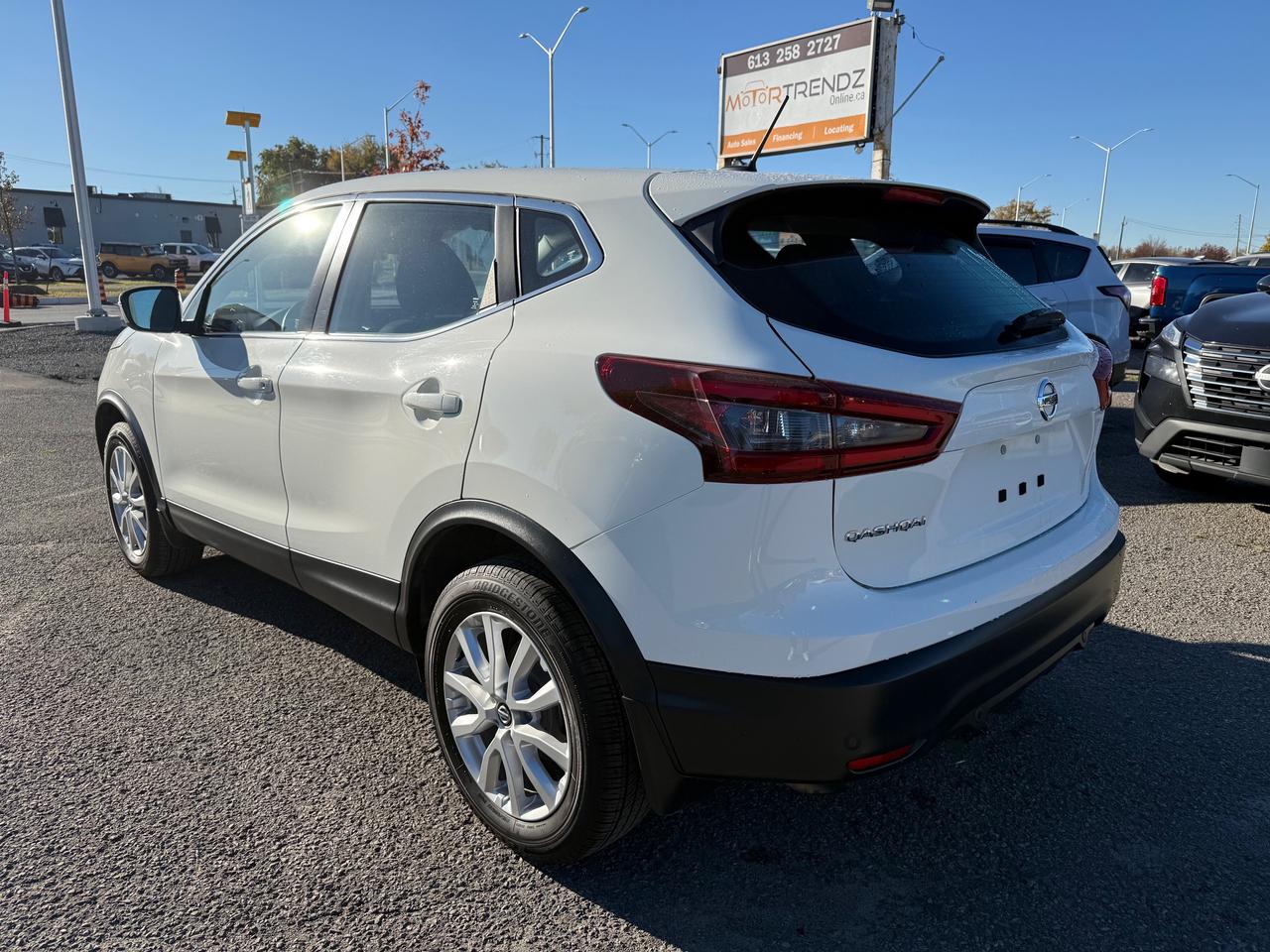 2023 Nissan Qashqai Heated Seats! CarPlay! Photo