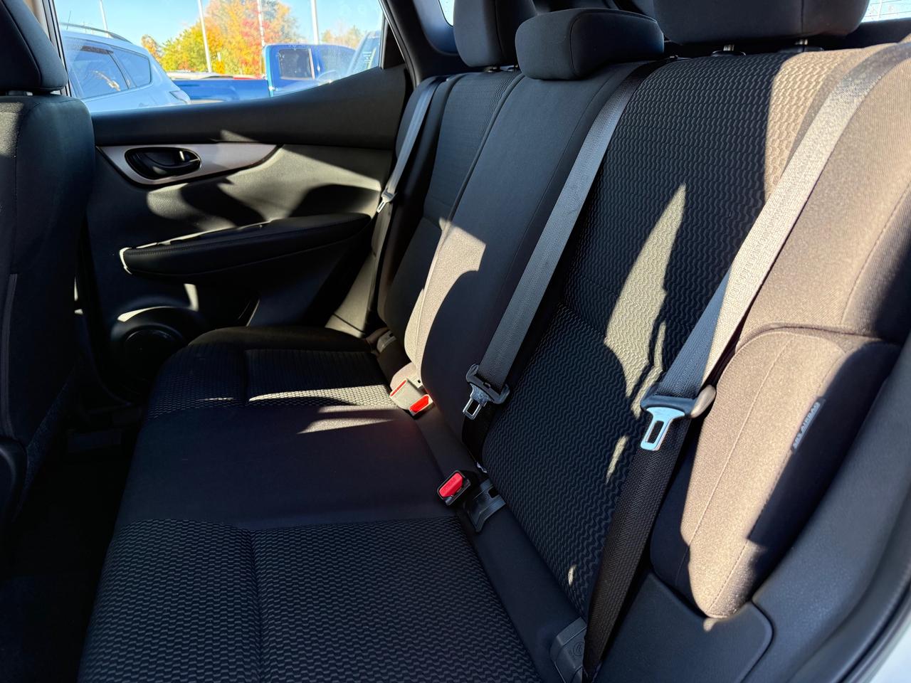 2023 Nissan Qashqai Heated Seats! CarPlay! Photo