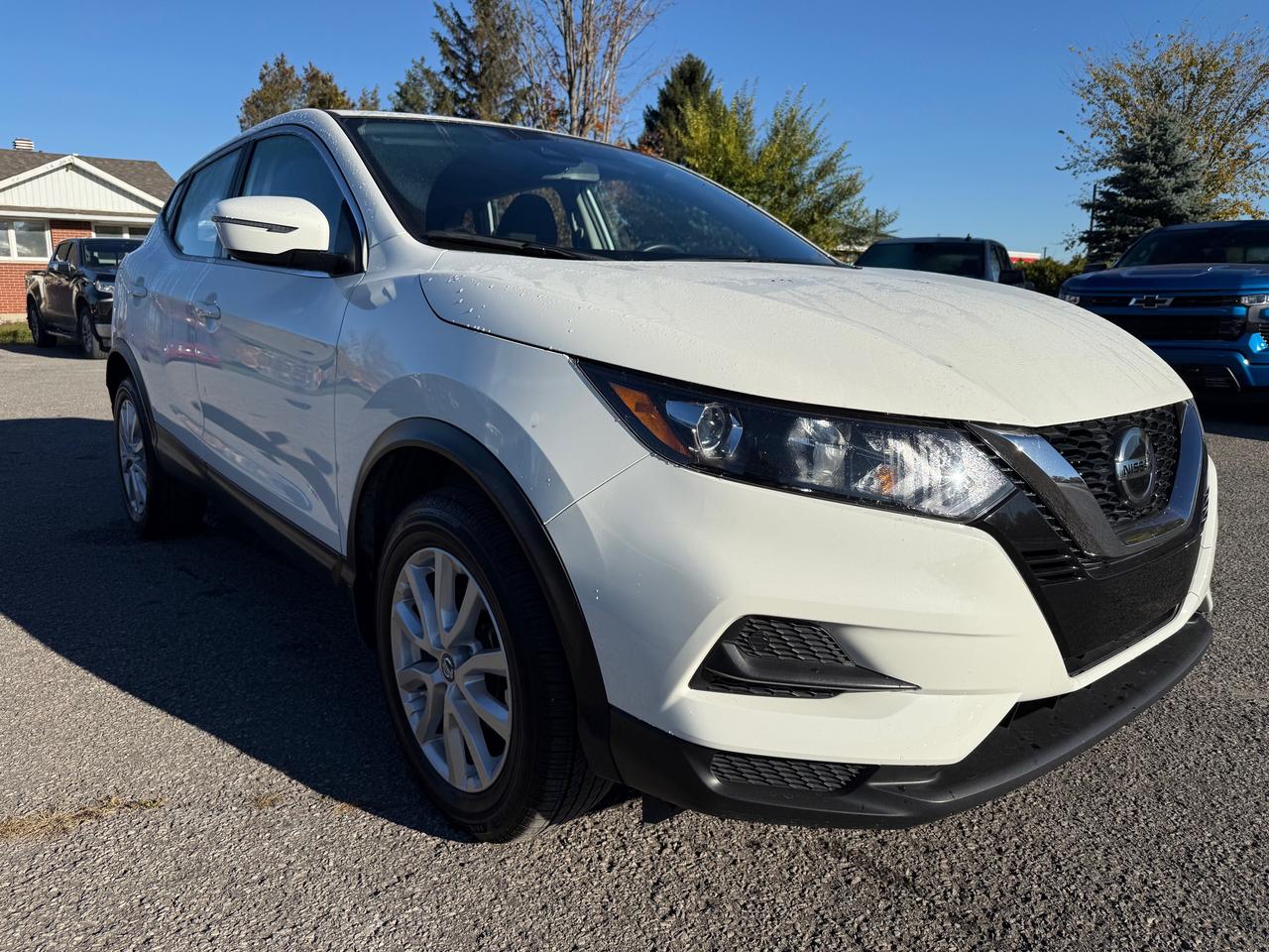 2023 Nissan Qashqai Heated Seats! CarPlay! Photo