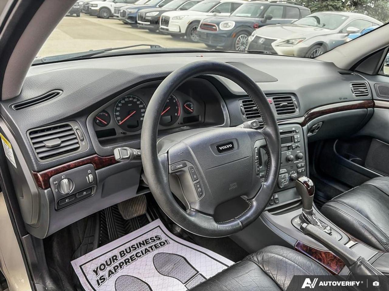 2001 Volvo S80 T6 A SR|NO ACCIDENTS|LOW KM|12 SVC RECORDS Photo