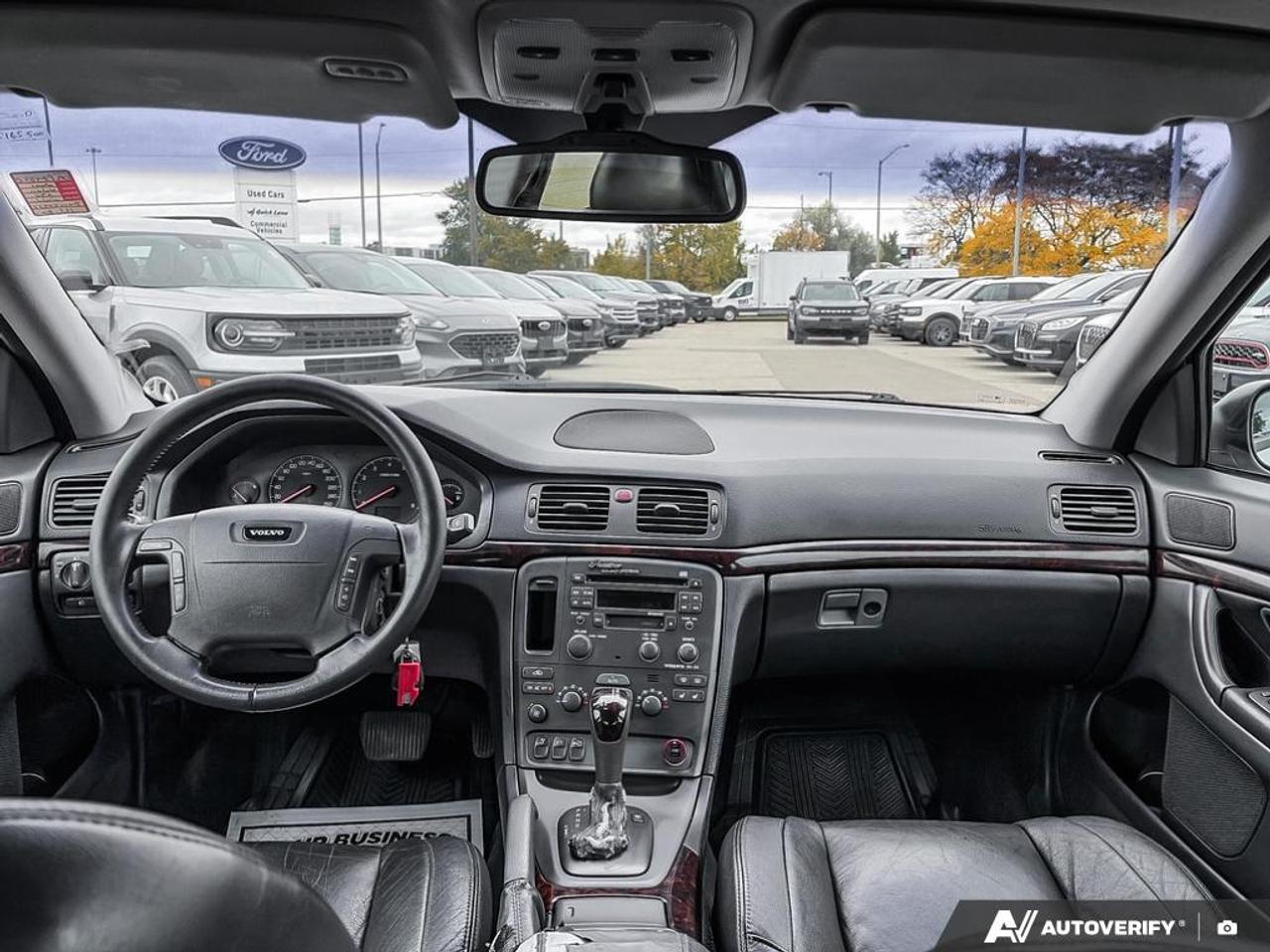 2001 Volvo S80 T6 A SR|NO ACCIDENTS|LOW KM|12 SVC RECORDS Photo