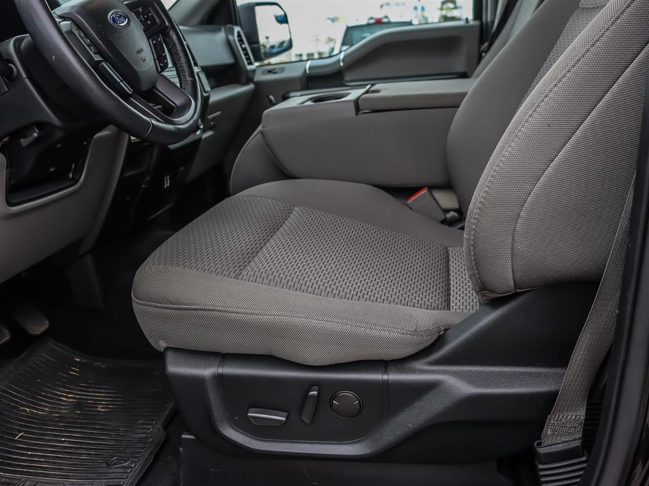 2020 Ford F-150 XLT V8 5.0 | 302A Pkg. | FX4 Pkg. | Tailgate Step | Rear View Camera | Photo