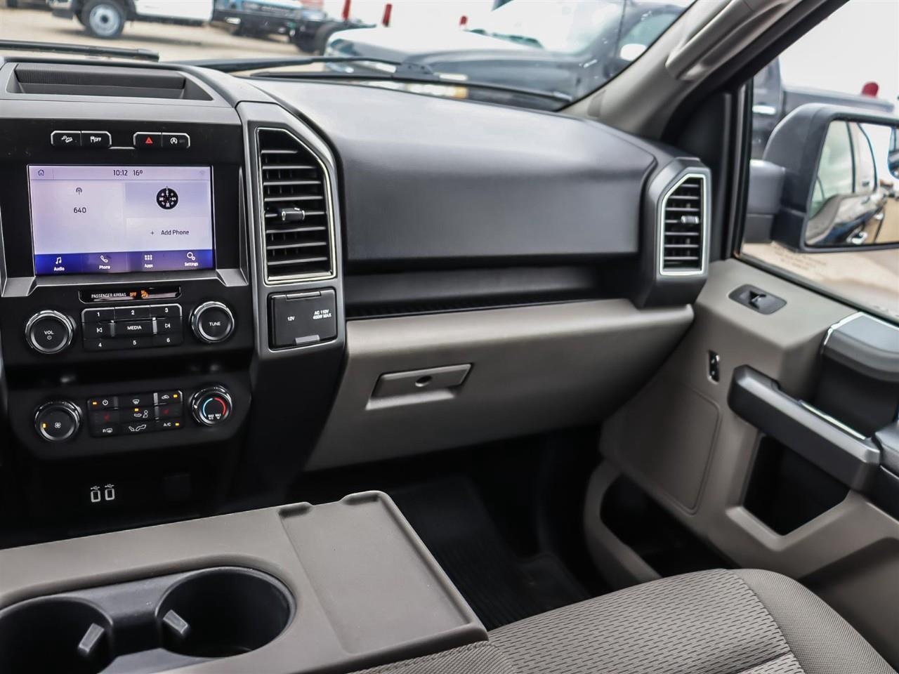 2020 Ford F-150 XLT V8 5.0 | 302A Pkg. | FX4 Pkg. | Tailgate Step | Rear View Camera | Photo