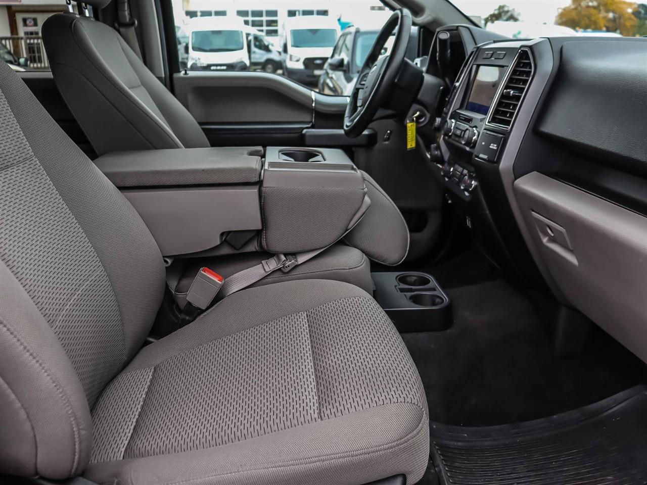 2020 Ford F-150 XLT V8 5.0 | 302A Pkg. | FX4 Pkg. | Tailgate Step | Rear View Camera | Photo