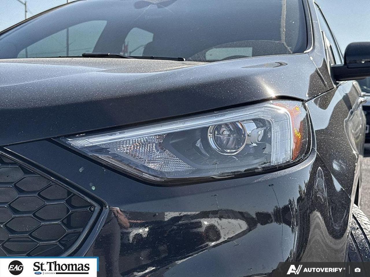 2022 Ford Edge ST Photo