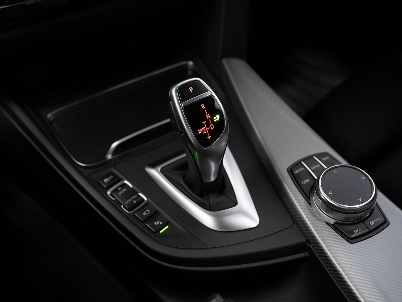 2018 BMW 3 Series XDRIVE | M PERFORMANCE | PREMIUM ENHANCE | LOW KMS Photo