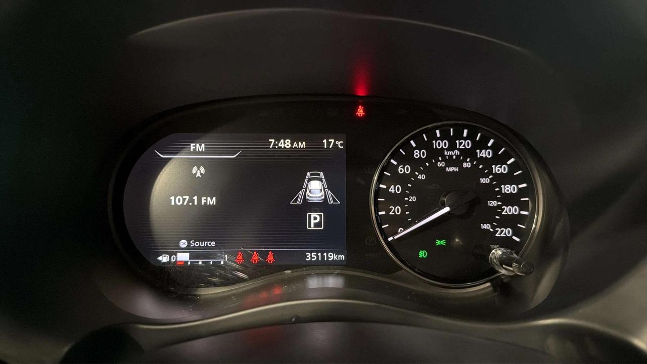 2024 Nissan Kicks SR| CLEAN CARFAX| BLIND SPOT| REMOTE START Photo