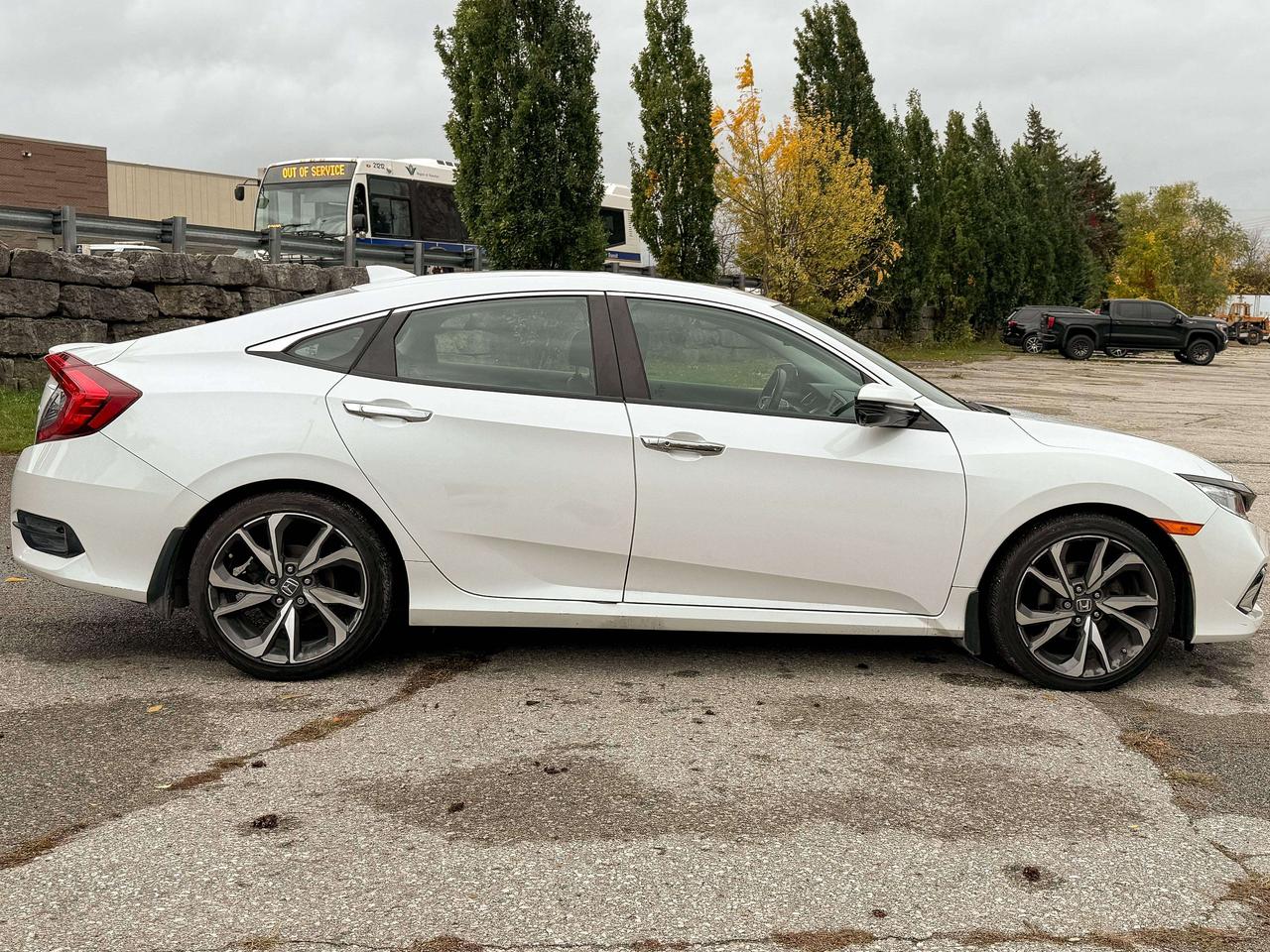 2020 Honda Civic Touring | NAVIGATION | SUNROOF | BLUETOOTH | Photo