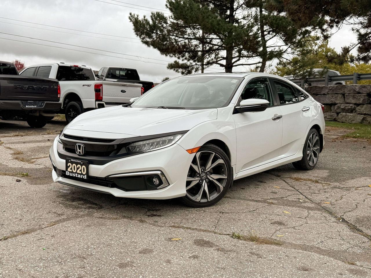 2020 Honda Civic Touring | NAVIGATION | SUNROOF | BLUETOOTH | Photo0