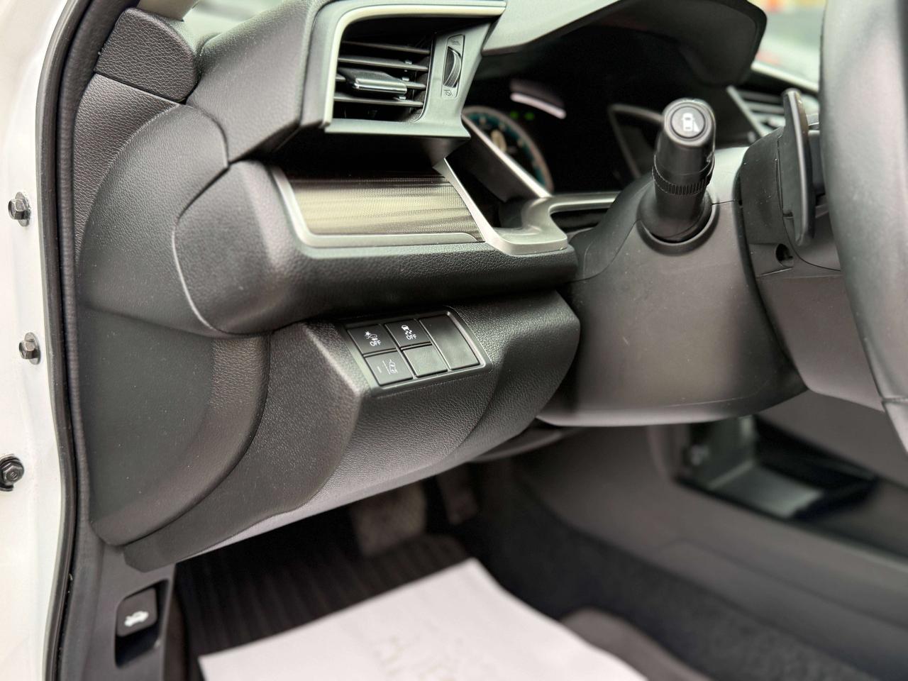 2020 Honda Civic Touring | NAVIGATION | SUNROOF | BLUETOOTH | Photo
