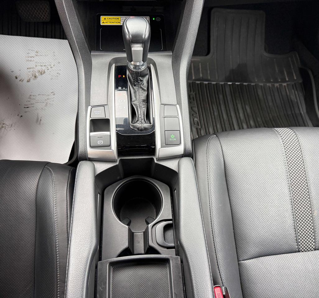 2020 Honda Civic Touring | NAVIGATION | SUNROOF | BLUETOOTH | Photo