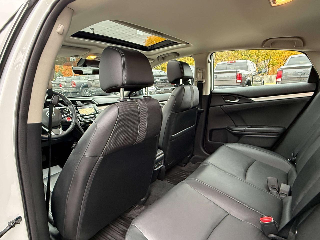 2020 Honda Civic Touring | NAVIGATION | SUNROOF | BLUETOOTH | Photo